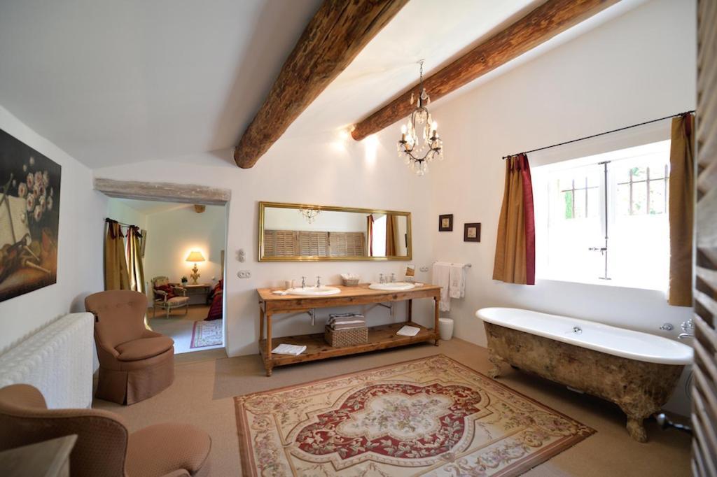 Villa Hautvallon - Peaceful Escape In Provence Горд Екстериор снимка